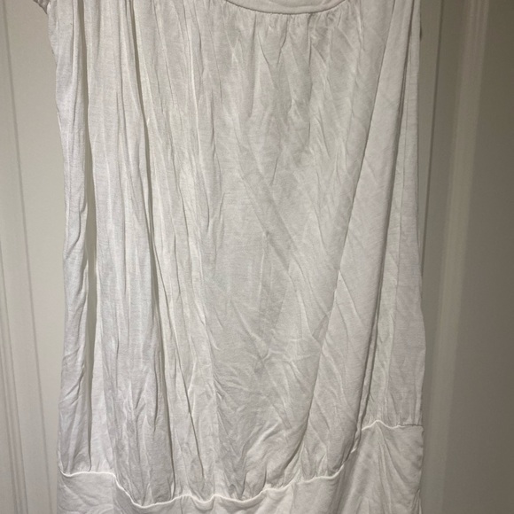 New York & Company - One Shoulder White Top - Picture 4 of 10